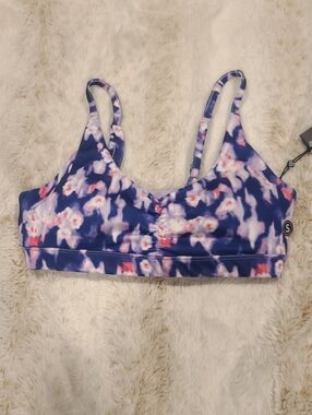 Floral-Print Stretch Sports Bra in Purple and Pink